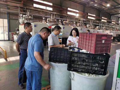 王飛赴鳳陽(yáng)開展農(nóng)村電商與家具產(chǎn)業(yè)調(diào)研